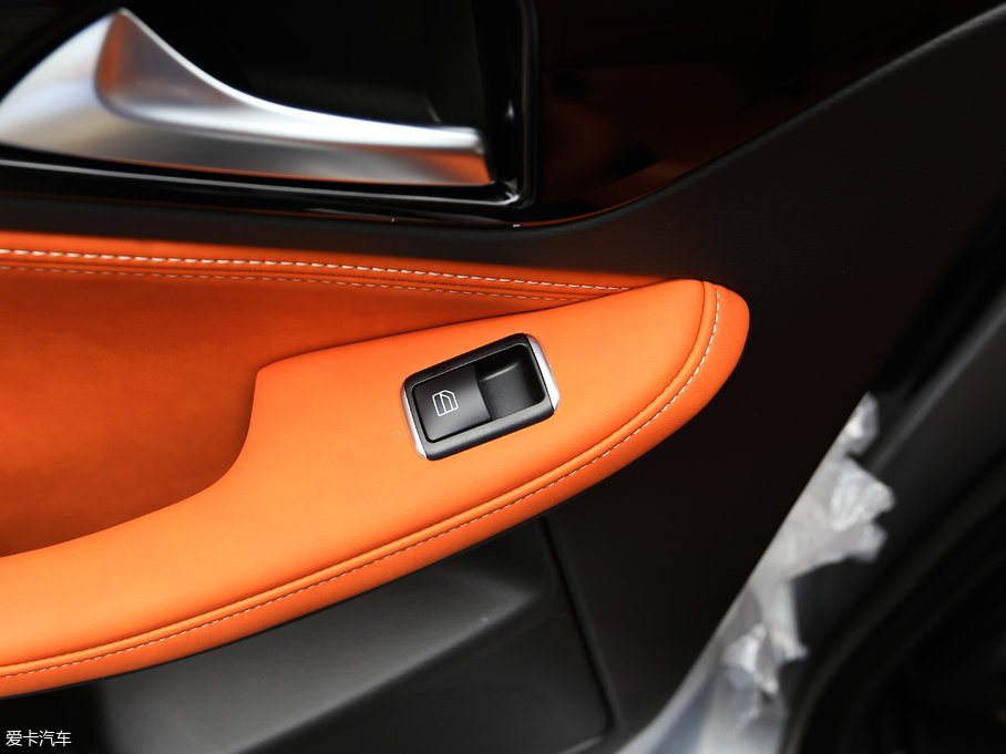 2017ӢQX30 2.0T (q)\Ӱ