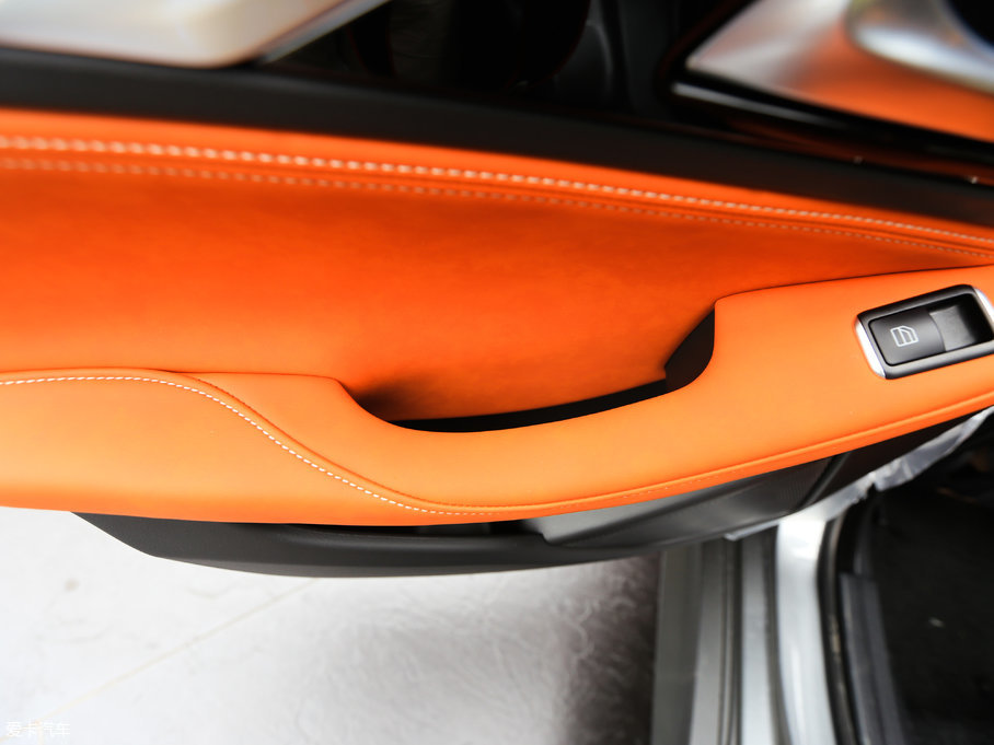 2017ӢQX30 2.0T (q)\(yn)(dng)