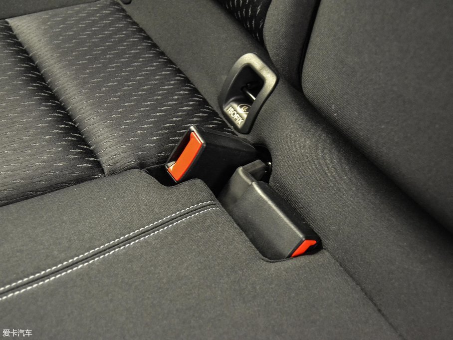 2017ӢQX30 1.6T (q)rа