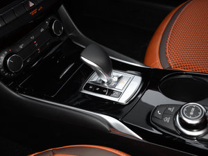 20172.0T (q)\(yn)(dng) QU