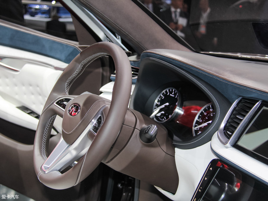 2017ӢQX50(M) Concept