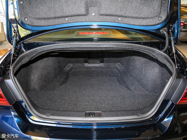 英菲尼迪(進口)2017款英菲尼迪Q70L