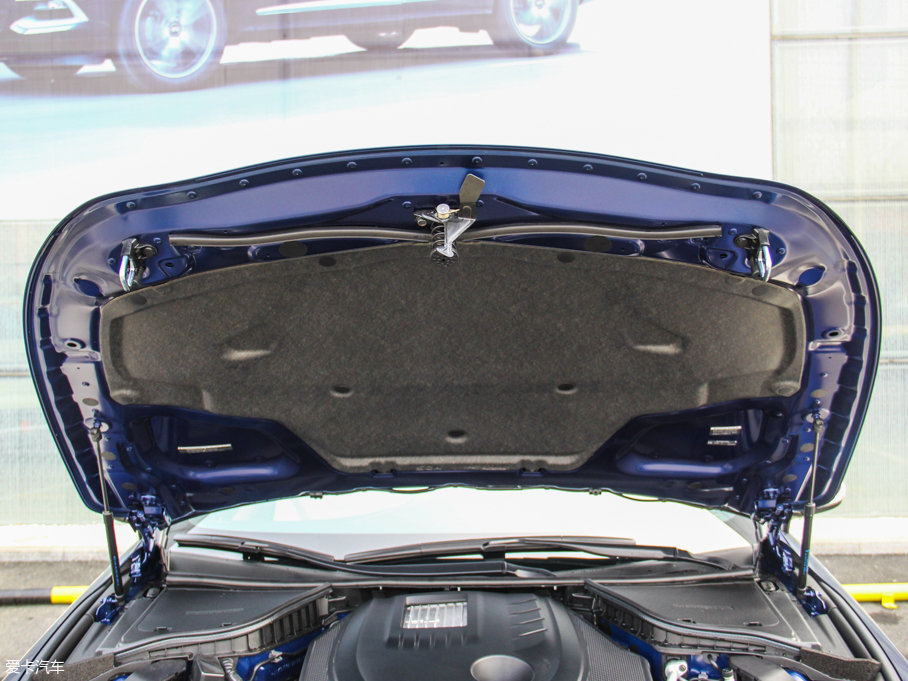 2017��Ӣ�����Q60 2.0T ���A��