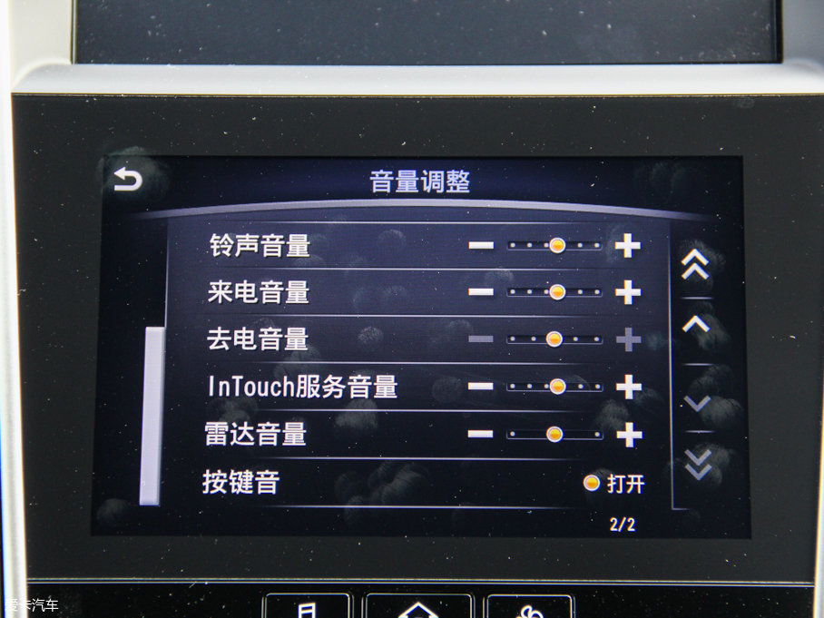 2017��Ӣ�����Q60 2.0T ���A��