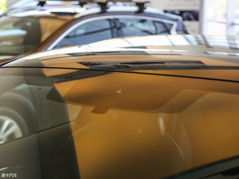 2017��Ӣ�����Q60 2.0T ���A��