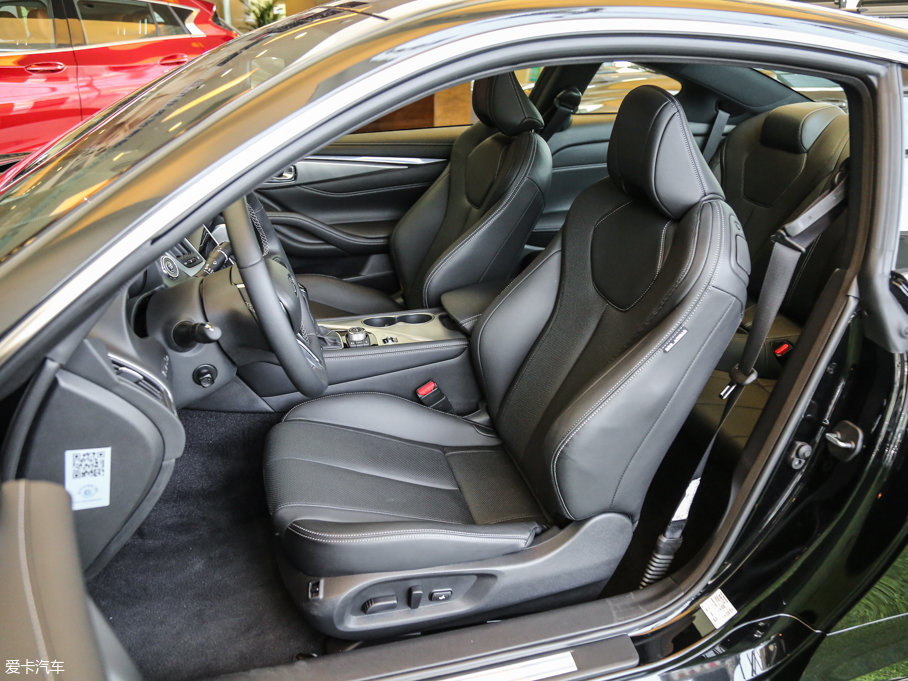 2017ӢQ60 2.0T A