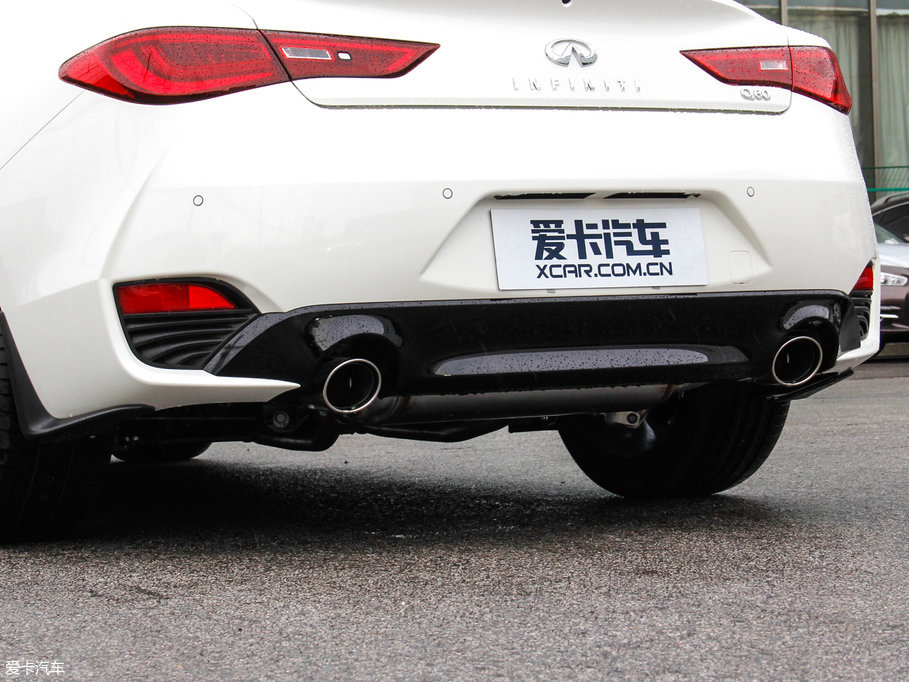 2017ӢQ60 2.0T A