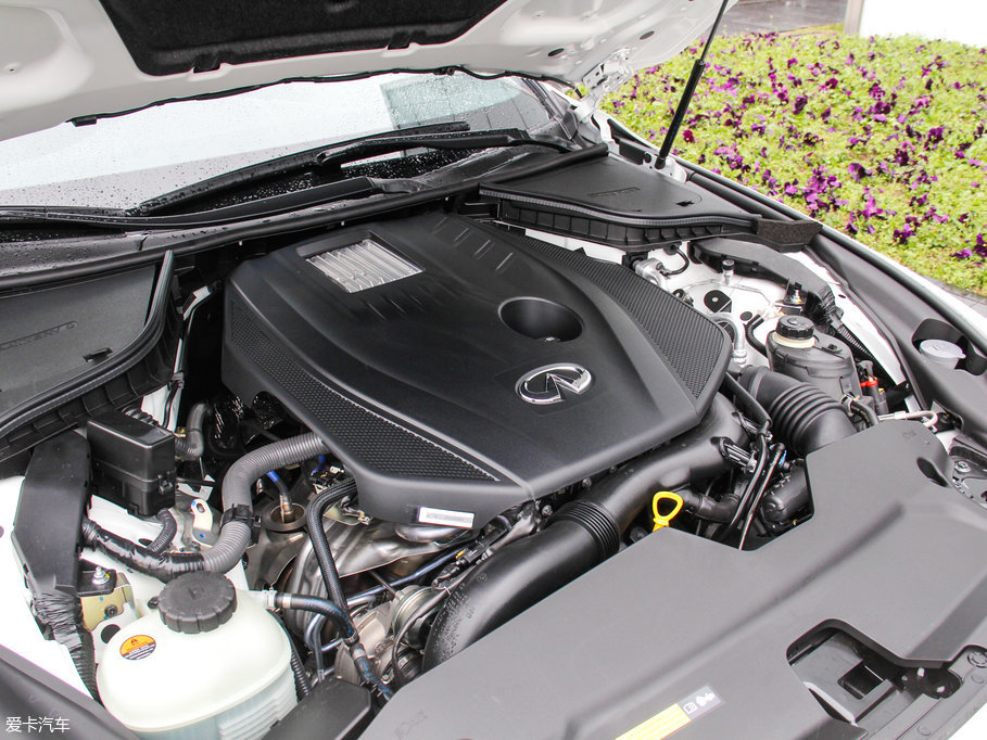 2017��Ӣ�����Q60 2.0T ���A��