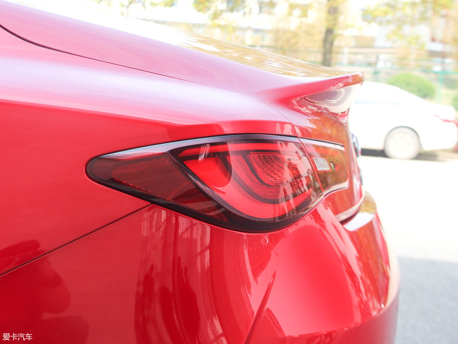 2017��Ӣ�����Q60 2.0T ���A��