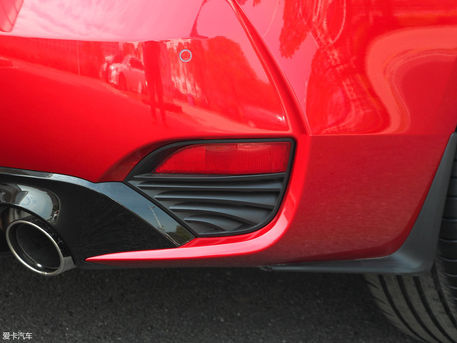 2017��Ӣ�����Q60 2.0T ���A��