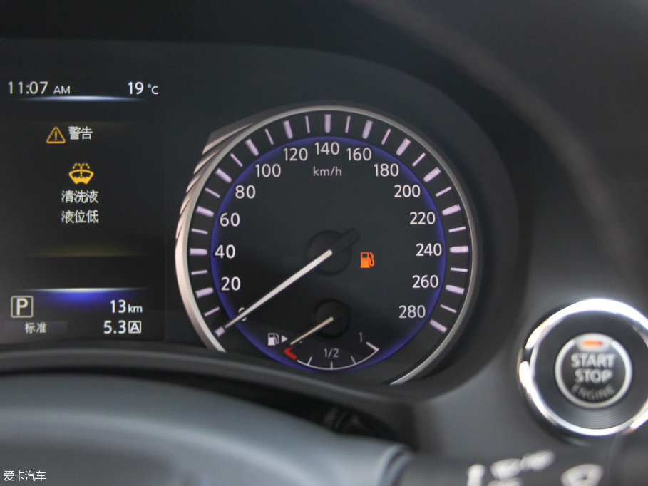 2017��Ӣ�����Q60 2.0T ���A��