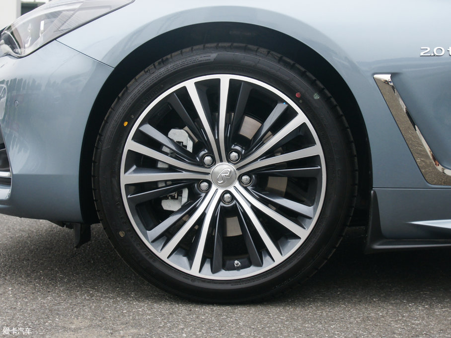 2017��Ӣ�����Q60 2.0T ���A��