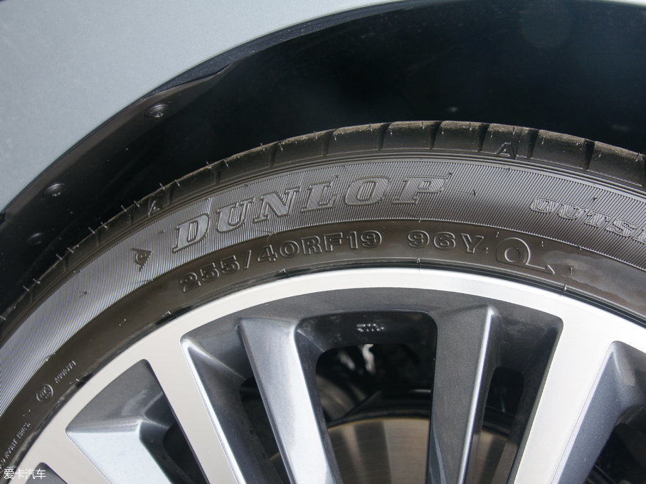 2017��Ӣ�����Q60 2.0T ���A��