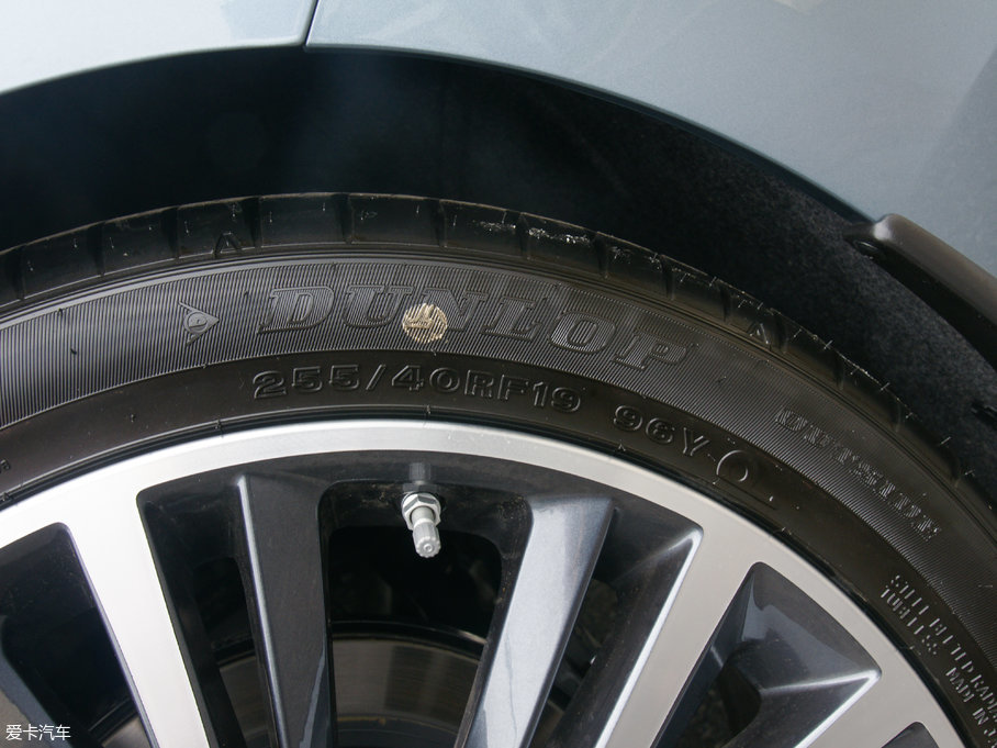 2017��Ӣ�����Q60 2.0T ���A��