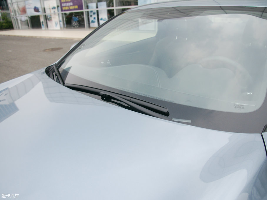 2017��Ӣ�����Q60 2.0T ���A��