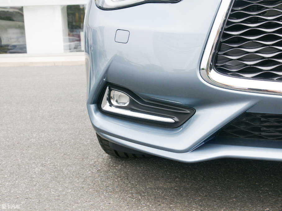 2017��Ӣ�����Q60 2.0T ���A��