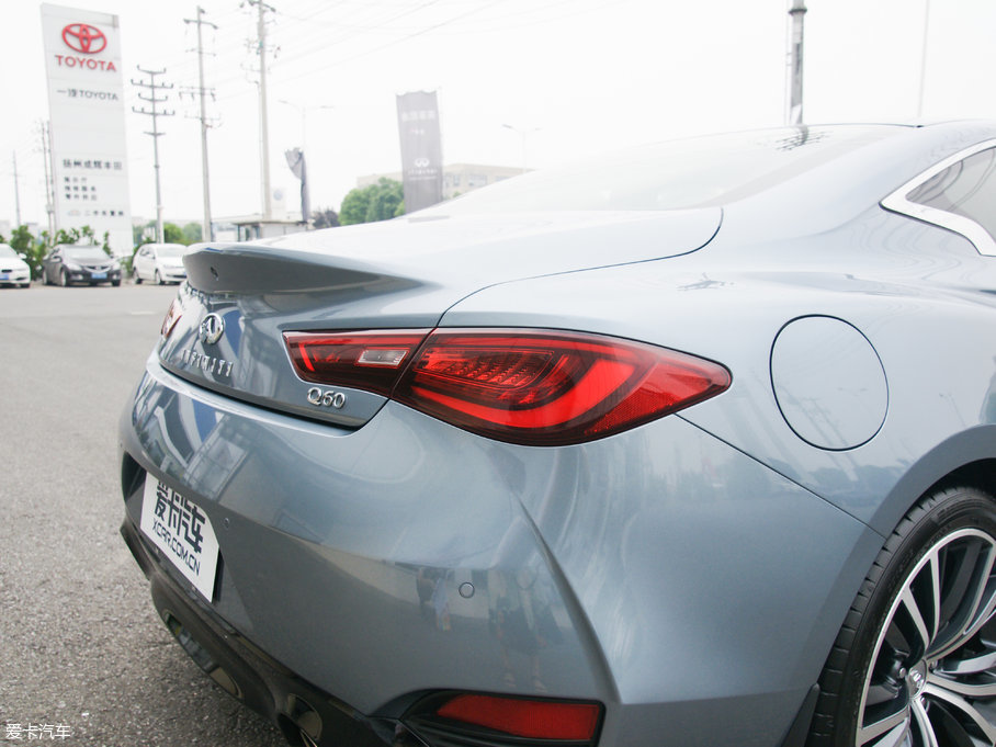 2017��Ӣ�����Q60 2.0T ���A��