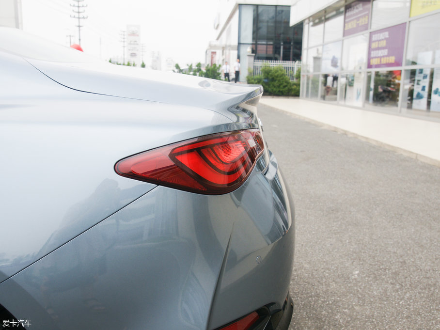 2017��Ӣ�����Q60 2.0T ���A��