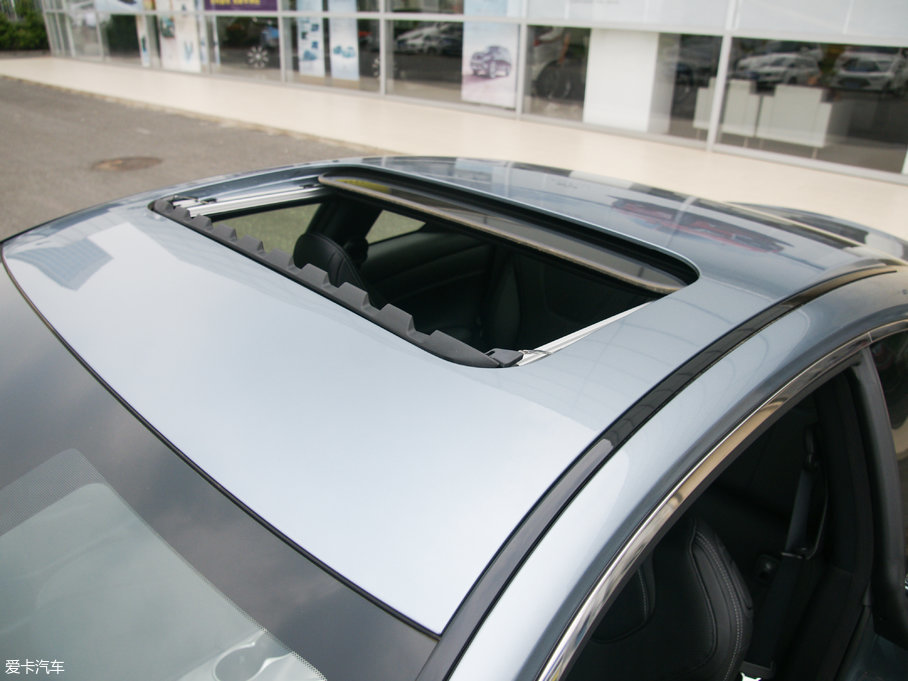 2017��Ӣ�����Q60 2.0T ���A��