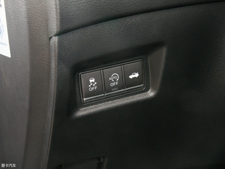 2017��Ӣ�����Q60 2.0T ���A��