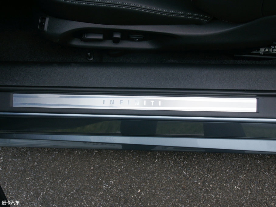 2017��Ӣ�����Q60 2.0T ���A��