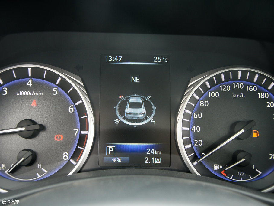 2017��Ӣ�����Q60 2.0T ���A��