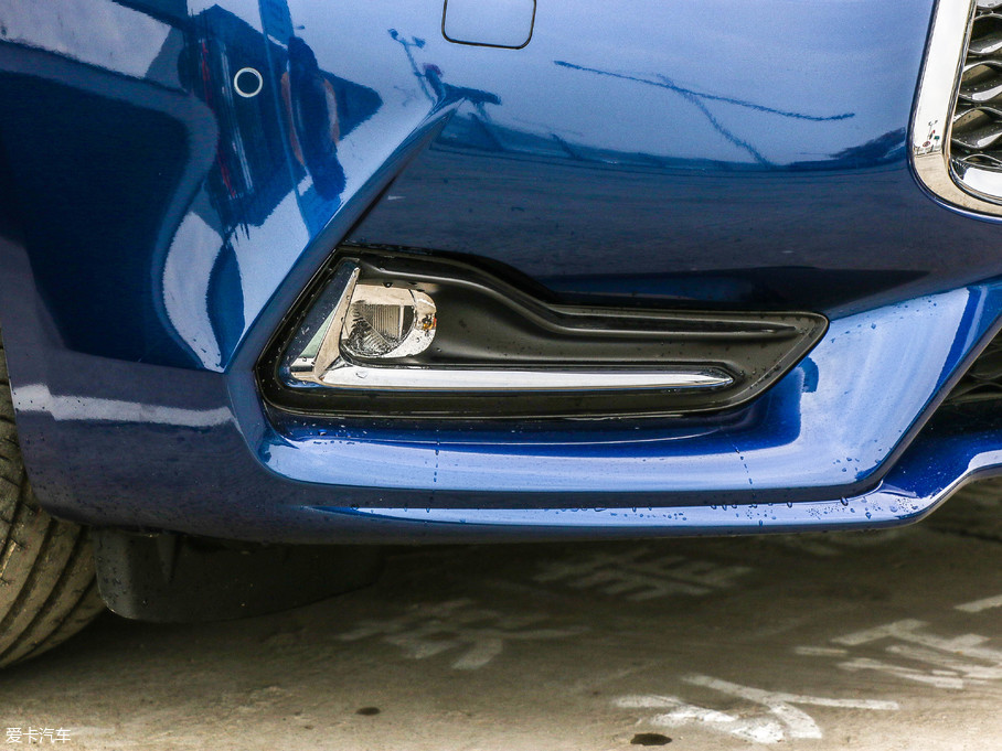 2017ӢQ60 S 2.0T A\Ӱ