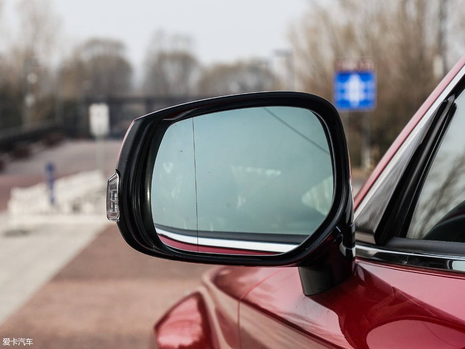 2017ӢQ60 S 2.0T A\Ӱ