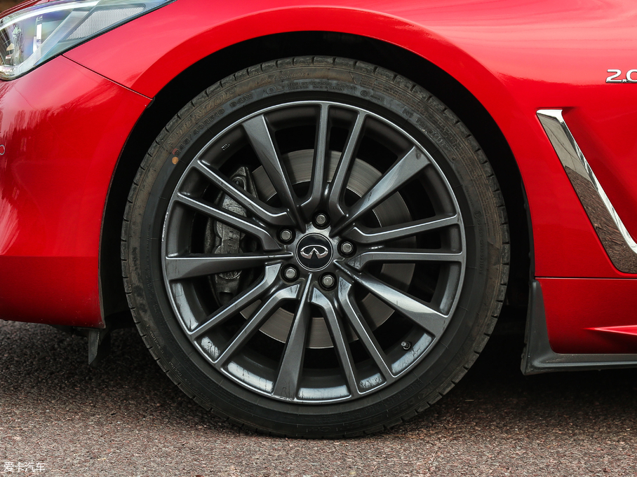 2017ӢQ60 S 2.0T A\Ӱ