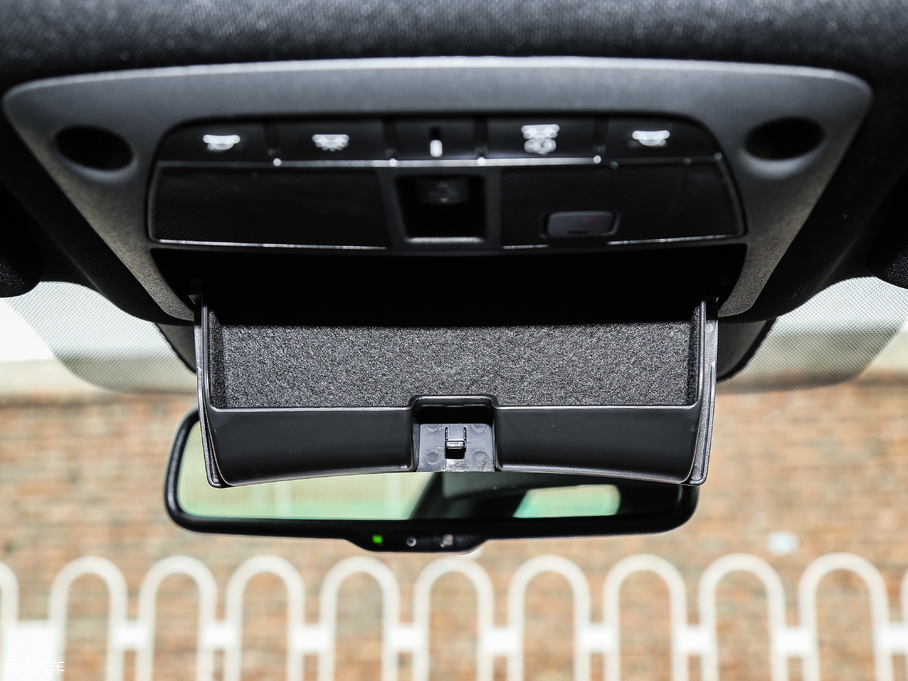 2017ӢQ60 S 2.0T A\Ӱ