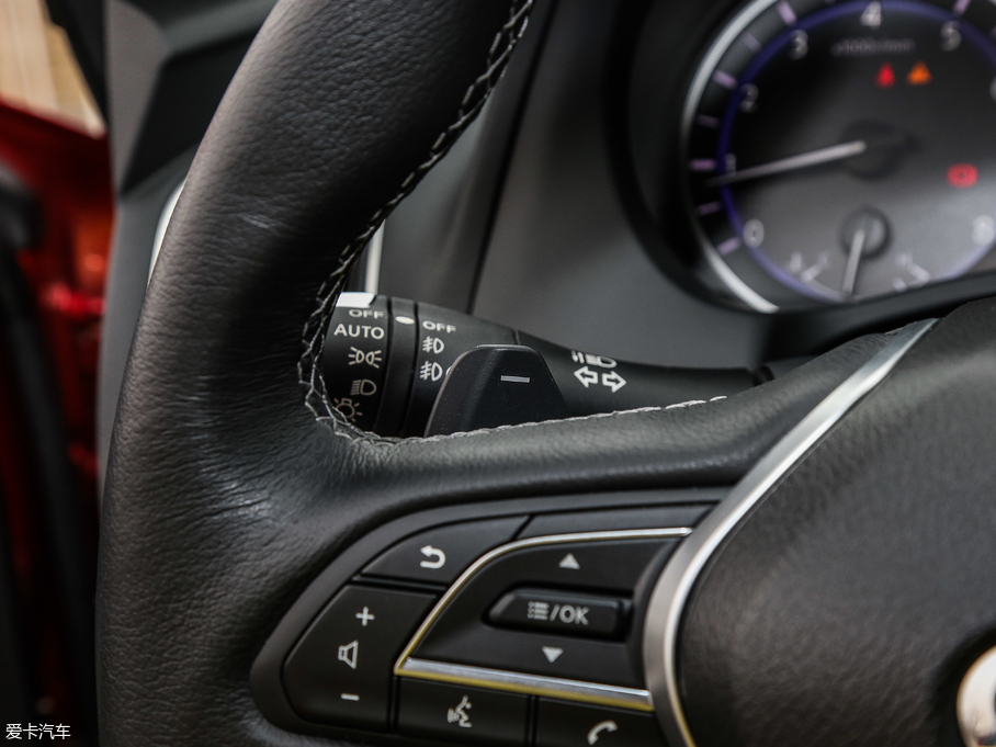 2017ӢQ60 S 2.0T A\Ӱ