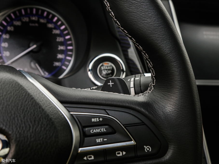 2017ӢQ60 S 2.0T A\Ӱ