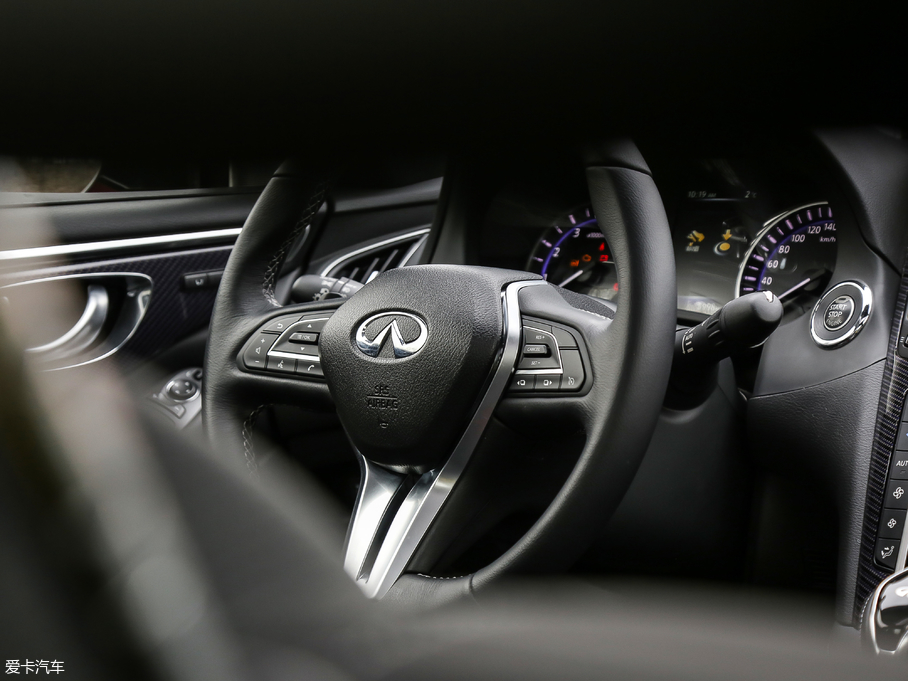 2017ӢQ60 S 2.0T A\Ӱ