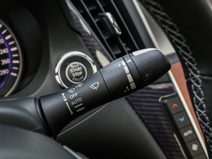 2017S 2.0T A\Ӱ п؅^