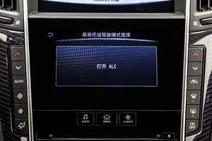 2017S 2.0T A\Ӱ п؅^