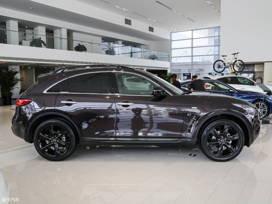 2017ӢQX70 3.7L ^Ӱ