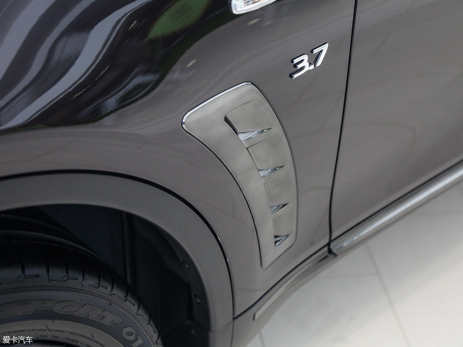 2017ӢQX70 3.7L ^Ӱ