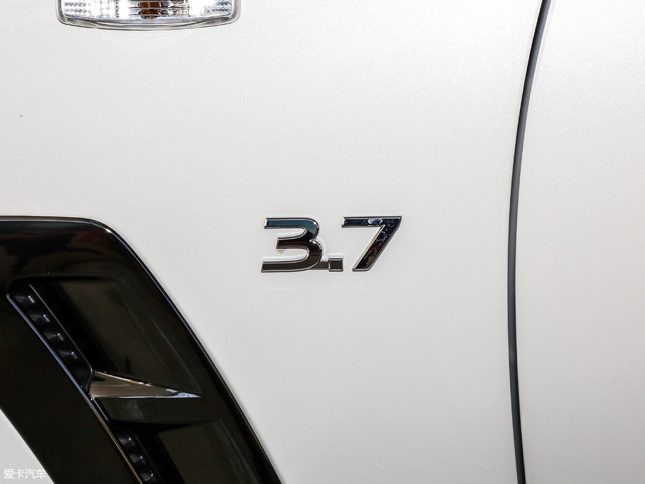 2017ӢQX70 3.7L ^Ӱ