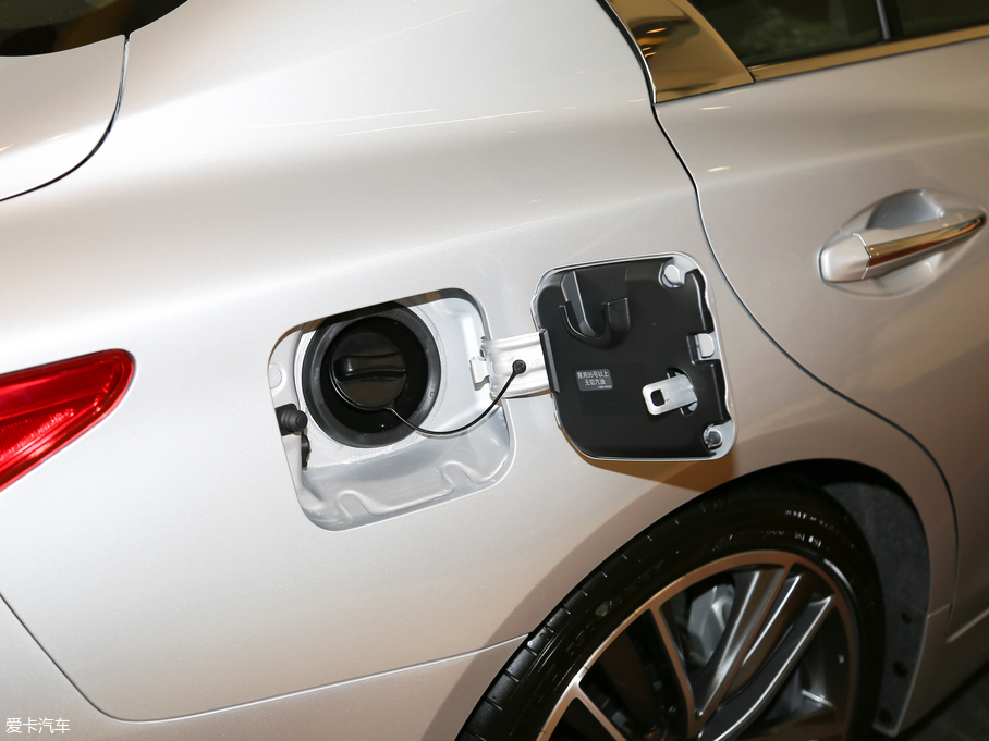 2017ӢQ50 Hybrid 3.5L Hybrid