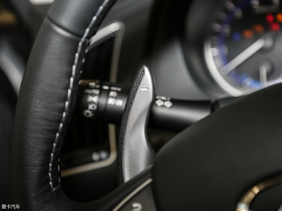 2017ӢQ50 Hybrid 3.5L Hybrid