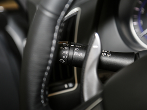 20173.5L Hybrid п؅^