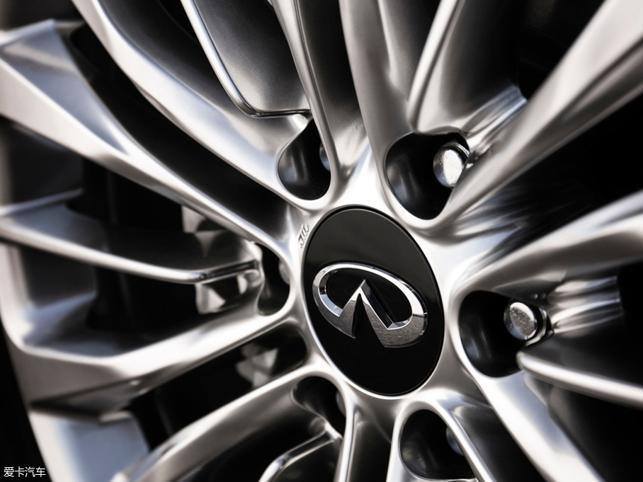 2018��Ӣ�����QX80 ������