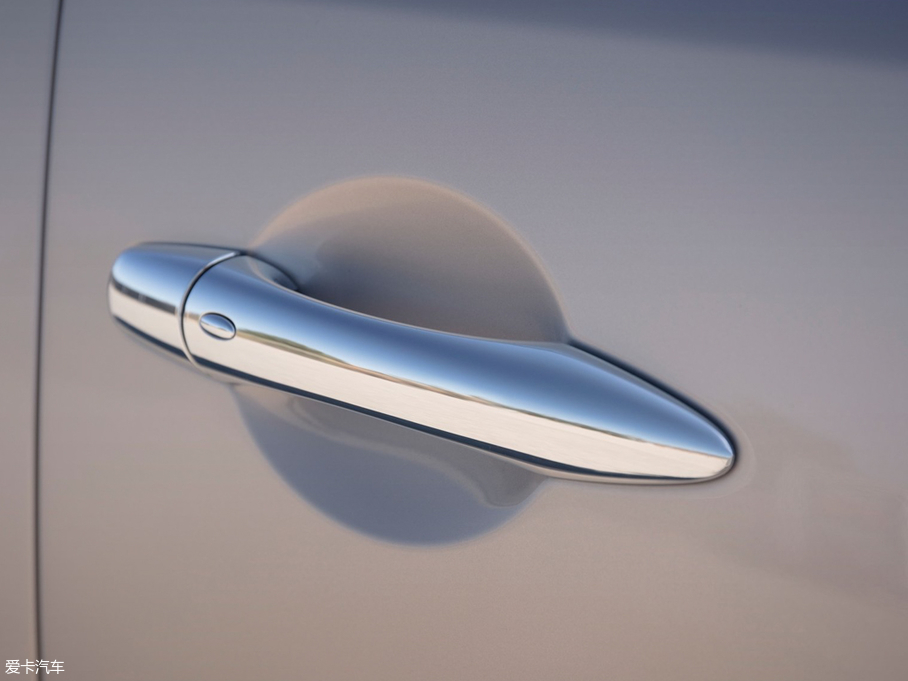 2018��Ӣ�����QX80 ������