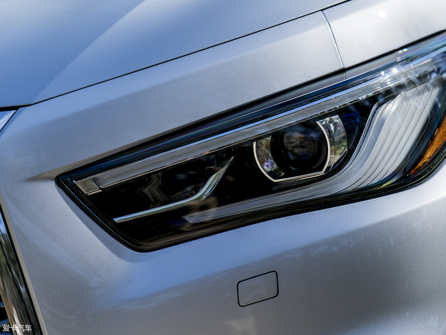 2018��Ӣ�����QX80 ������