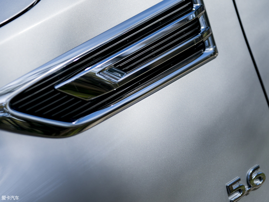 2018��Ӣ�����QX80 ������