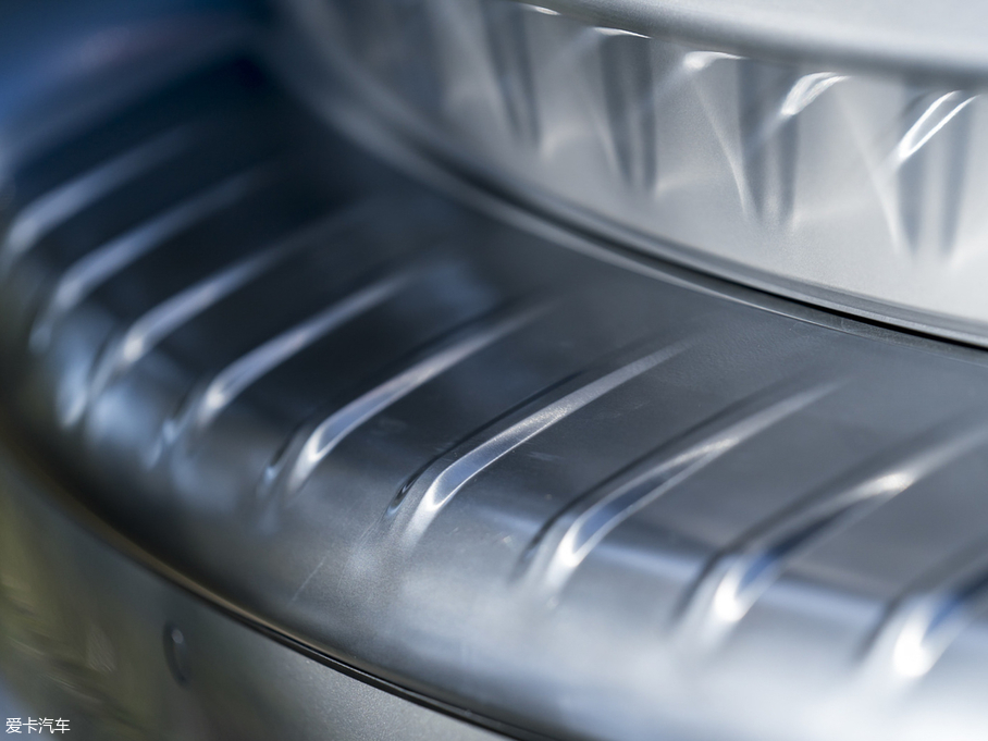 2018��Ӣ�����QX80 ������