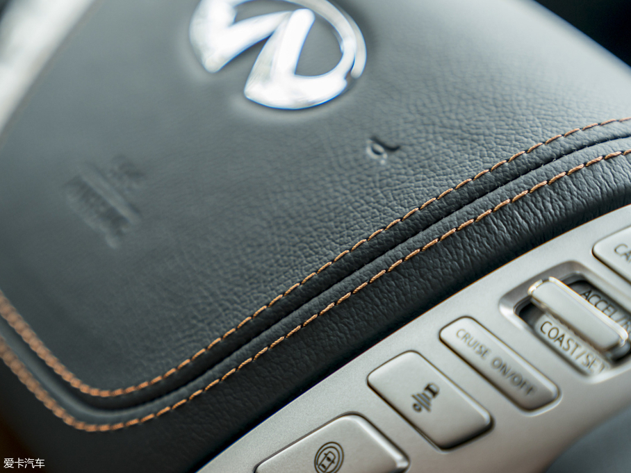 2018��Ӣ�����QX80 ������