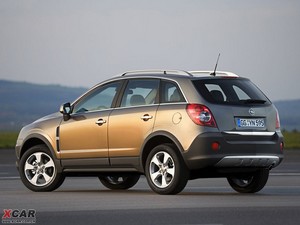 2009款2.4L 自动 左后45度