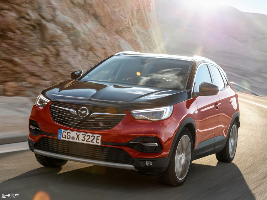 2019Grandland X PHEV Hybrid4