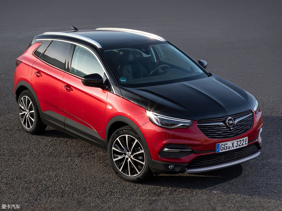 2019��Grandland X PHEV Hybrid4